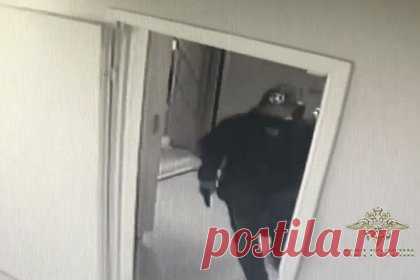 Задержание грабителей почтового отделения в Москве попало на видео