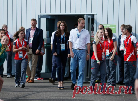 Принц Уильям, герцогиня Кэтрин и принц Гарри посетили Игры Содружества, HELLO! Russia