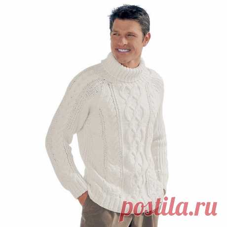 Белоснежный свитер с аранами.