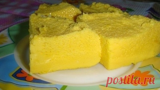 ВКУСНЫЙ ОМЛЕТ: ТОП-6 РЕЦЕПТОВ ✨
1) ВАРЁНЫЙ ОМЛЕТ В ПАКЕТЕ 
ИНГРЕДИЕНТЫ:
● 3 яйца,
● 2/3 стакана молока,
● соль.
ПРИГОТОВЛЕНИЕ:
Если вы любите сладкий омлет, то можете добавить сахар. Если что-то попикантнее, то зелень. 
Взбиваем миксером яйца с солью до пены, добавляем молоко и взбиваем опять. Масса жидкая, но пышненькая получается.
Берем два целлофановых пакета, складываем один в один и выливаем массу. Завязываем мешочек и опускаем в кипящую воду ровно на 30 минут.Через 30 минут омлет доста