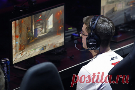 Анонсирована новая игра Call of Duty. Activision объявила об анонсе новой версии Call of Duty. Представители студии официально подтвердили, что начали работу над новым AAA-тайтлом серии Call of Duty. Судя по всему, разработка игры находится на раннем этапе, так как Activision объявила о наборе специалистов и энтузиастов, которые будут помогать студии.