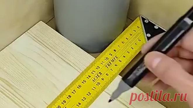 Удобный способ вырезать круглое отверстие. Школьная геометрия пригодилась!