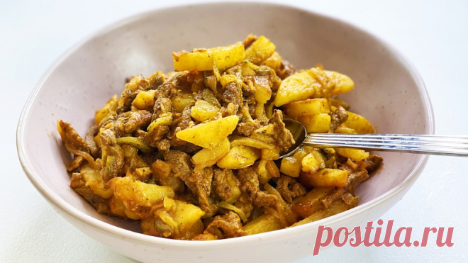 Любите жаркое? Азу по-татарски понравится вам больше! Очень вкусная тушеная картошка с мясом Азу по-татарки - традиционное татарское блюдо, очень похожее на всеми известное жаркое. Это тушеная говядина (баранина), с картофелем, с добавлением соленых огурцов и других овощей. Очень вкусно и просто! Рекомендую попробовать всем любителям жаркого.Ингредиенты:  Говядина (или баранина)...