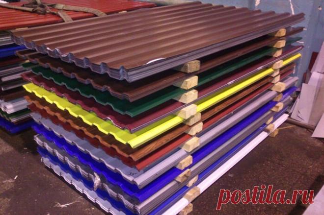 Некондиционный профнастил: варианты использования. [Часть 2]

Деформированные листы профнастила в основном не применяются в дальнейшем. По этой причине данный материал длительное время может находиться на складах, так и не дождавшись своего покупателя. Чтобы избавиться от брака, производители устанавливают систему скидок, процент которых зависит от степени некондиции материала.
