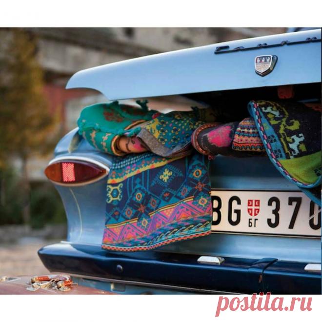 #ivko #ивко #дизайнерскийтрикотаж #дизайнерскаяодежда #одеждаивко #ивкович #сербия #изсербиислюбовью #любовь #вдохновение #необычнаяодежда #нефтеюганск #питер #яркиекраски #шарф #шерсть #шерстьмериноса #этно #etno #bohochic #boho