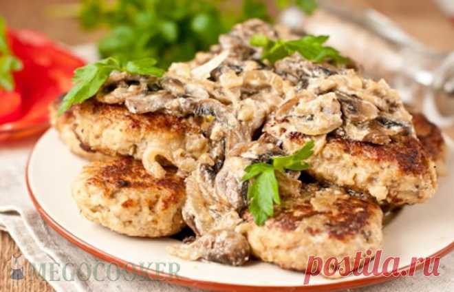 Рецепт котлет из судака с грибным соусом в мультиварке — MEGOCOOKER