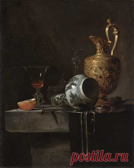 Виллем Кальф (Willem Kalf, 1619-1693) — голландский художник, один из представителей голландской школы натюрморта.
"Натюрморт с фарфоровой вазой, кувшином позолоченного серебра и бокалами", ок. 1643-1644 гг.