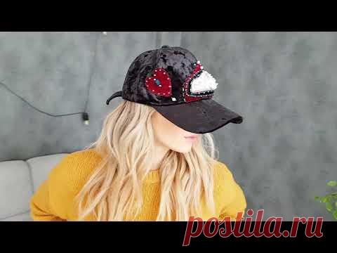 Самый любимый процесс из моего творчества. Вышиваю и показываю как носить.