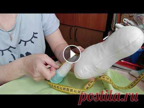 Мастер-класс,/ Заяц Тильда / Шьем штанишки, юбочку В этом видео покажу как сшить штанишки, юбочку для зайки. Как собрать ножки и пришить к туловищу. Как сделать носик. Мой инстаграм artstoys_dina...