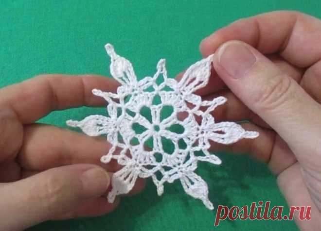 Снежинка крючком