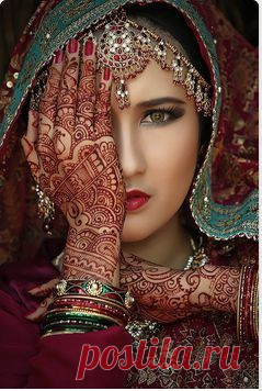 (42) Красивая в Pinterest | Анкара, Африканские Принты и Волосы Искусство