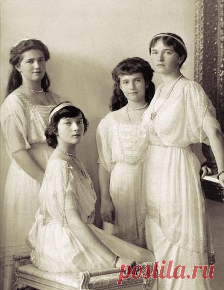 Grand Duchesses Olga, Tatiana, Maria and Anastasia Romanov four years before their execution alongside their family on July 17, 1918. The last to die were Tatiana, Olga, and Maria, who were carrying several pounds of diamonds within their clothing, thus protecting them initially.: Discover and save creative ideas
