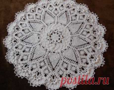 Items similar to Giant 60&quot; Cotton Doily Tablecloth Rug Throw - A Touch of Lace and Whimsy for your home. WHITE or ECRU on Etsy