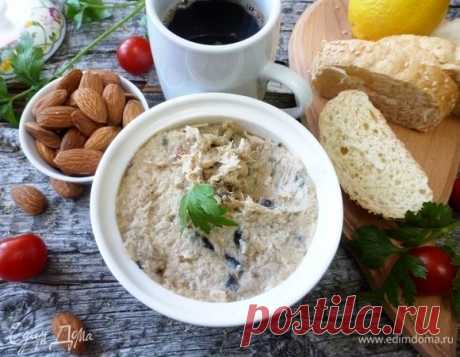 Паштет из запеченной скумбрии с чесноком, каперсами и миндалем пошаговый рецепт, фото, ингредиенты - Юна