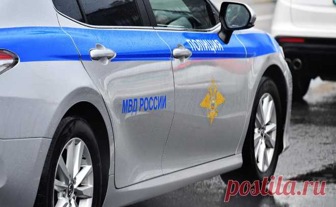 Безработного россиянина вывезли в лес за желание устроиться могильщиком. Трое злоумышленников в Ульяновской области попытались помешать безработному мужчине устроиться на работу могильщиком на кладбище, рассказали РБК источники, близкие к МВД и территориальному отделу полиции.