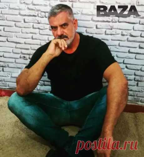 Откуда у пенсионеров такие деньги? Московская пенсионерка перевела сирийцу с сайта знакомств почти 900 000 Мужчина представился врачом Джошуашом Смитом и через некоторое время пообещал приехать в российскую столицу.Он попросил помочь ему ...