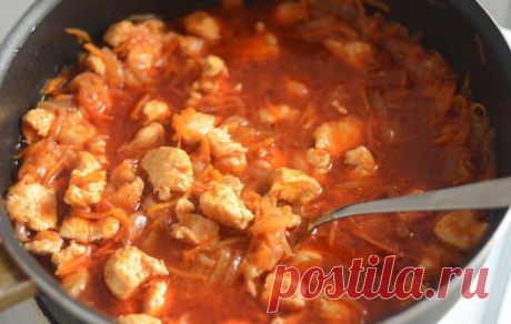 Гуляш из куриного филе