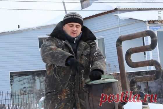 Нива работующая на шишках и навозе