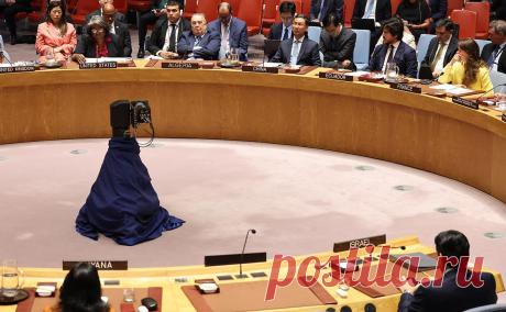 Россия обвинила США в злоупотреблении правом вето для защиты Израиля. США злоупотребляют своим правом вето в Совете Безопасности ООН, чтобы помочь Израилю, заявил заместитель постпреда России при международной организации Дмитрий Полянский.