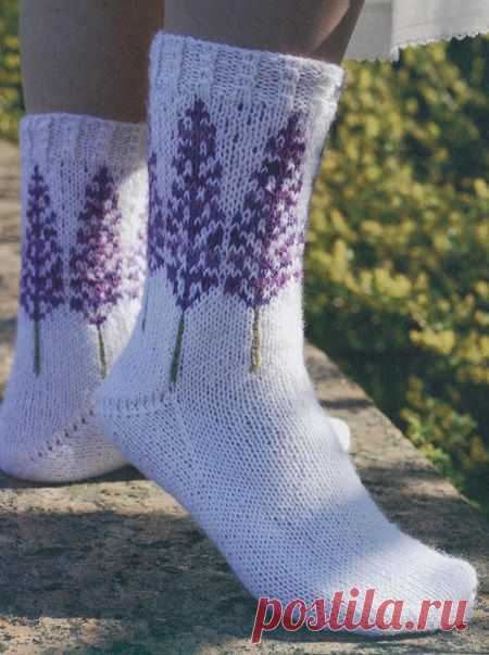 Вязаные носки «Люпины» | ВЯЗАНЫЕ НОСКИ