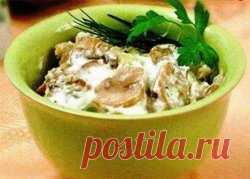 Грибы в сметане - нежный вкус и лесной аромат 
Грибы в сметане – это еще одно универсальное сочетание продуктов, благодаря которому получается множество вкусных и удивительно нежных блюд. Они могут стать легким перекусом, полноценным ужином или п…
