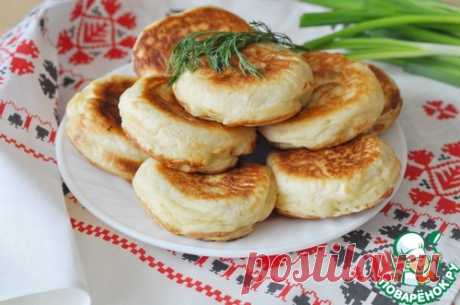 Оладьи с зелёным луком и яйцом - кулинарный рецепт