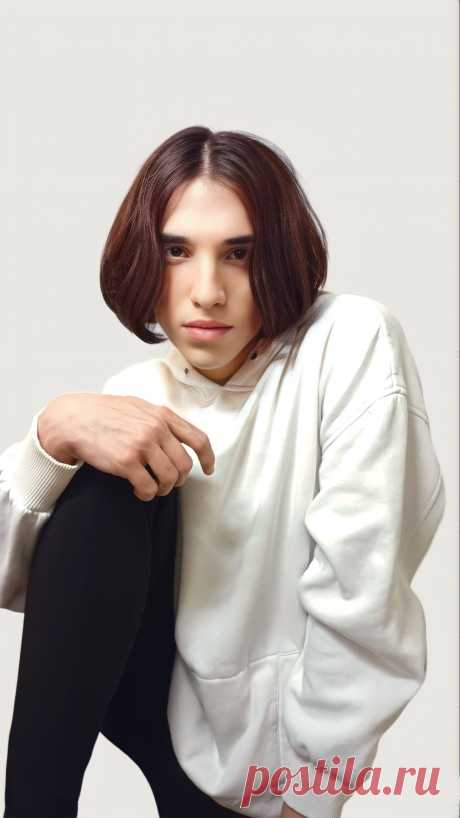 Slava Volk Певец