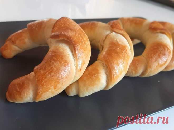 Круассаны с маслом - Выпечка и рецепты легких блюд - МесиНаси