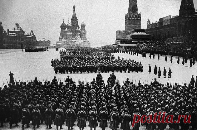 Парад 7 ноября 1941 года / Назад в СССР / Back in USSR
