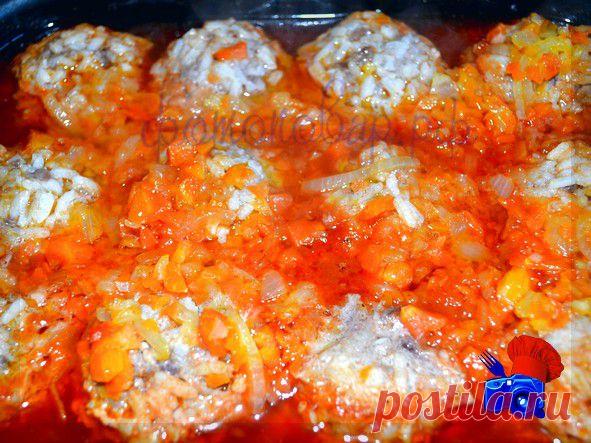 Тефтели
 - это одно из любимых детских блюд. А подлива прекрасно сочетается практически с любым гарниром.