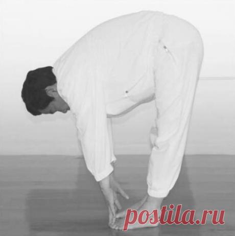 Мантэк Чиа: 3 упражнения для омоложения глаз, ушей и кожи лица