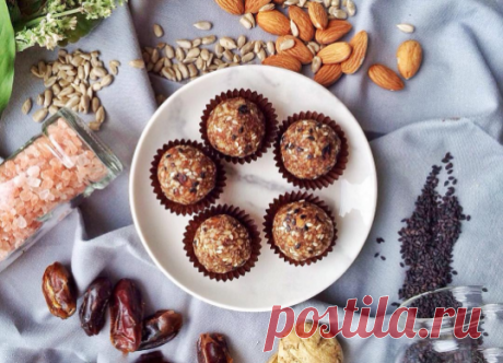 Домашние конфеты: 6 простых и вкусных рецептов Предлагаем вам 6 простых и вкусных рецептов домашних конфет, которые порадуют ваших близких!
