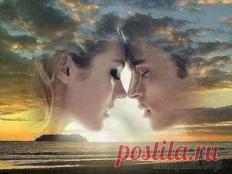 Очень сильно тебя я люблю Он: Очень сильно тебя я люблю,Он: Ты же знаешь об этом?Она: Да, знаю!Он: Обожаю улыбку твою,Он: О тебе об одной я мечтаю.Он: Ты принцесса моя, ангел мой,Он: Хочешь звёзды достану рукою?Она: Да, любимы...