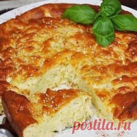 Капустный пирог для ленивых: нежнейшее тесто и вкуснейшая начинка!