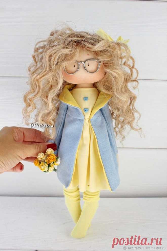 Текстильные куколки :) Подборка выкройки.
Автор куколок: Olesya Nestratova
