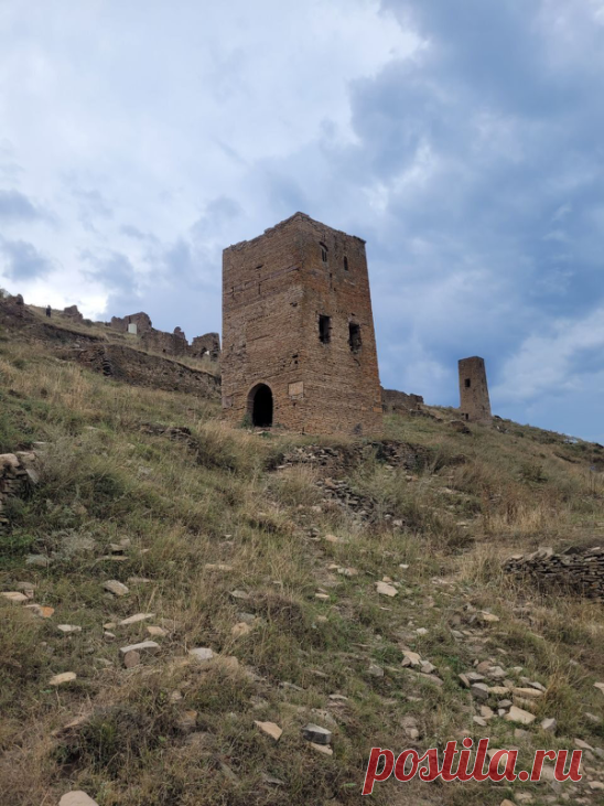 🏰 Загадочные башни Гоора: путешествие в сердце древнего Дагестана | Интересный контент в группе Исторические Путешествия: Усадьбы и Архитектура в ОК (Одноклассники)