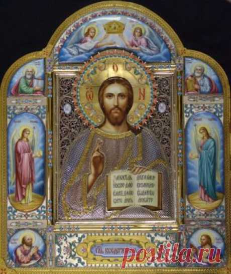 Молитва  за тяжело больного человека :
"О, Господь, да будет так, как хочешь Ты Сам, ибо пути Твои, Господи, неисповедимы. В мудрости Твоей Ты решил поразить раба Твоего болезнью, дабы искупил грех его или грех его родителей. Не дерзну молвить супротивного слова, а молю только о сострадании Твоем к Своему рабу (имя). Обрати, о Боже, взор Твой милостливый и весь слух Твой на вопли и стоны его, и да смилуется сердце Твое. Да протянешь к немощному телу его руку помощи Отца Ми...