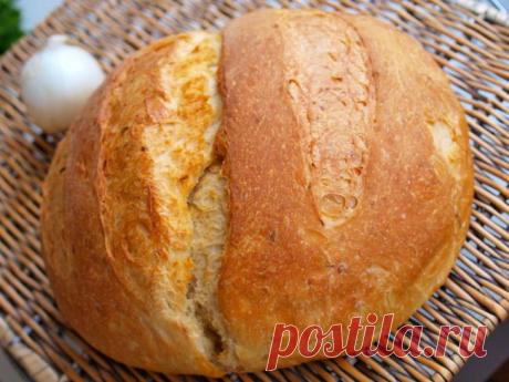 Луковый хлеб. Любители хлеба с разными вкусовыми и ароматическими добавками должны по достоинству оценить этот рецепт.