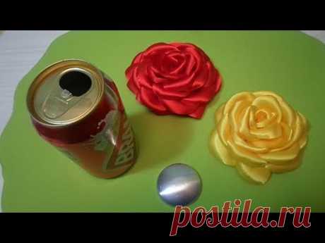 COMO FAZER ROSA DE TECIDO BOLEADA NA LATINHA