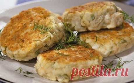 Котлетки с цветной капустой и сыром / Детские рецепты