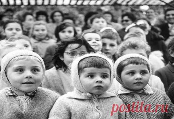 Герои... Гении... Святые... Я испытываю благоговение перед врачами. Для меня это не просто люди, умеющие отличить деменцию от болезни Альцгеймера. Не просто личности в белых халатах, вправляющие вывихнутые челюсти и делающие трансплантации почек.