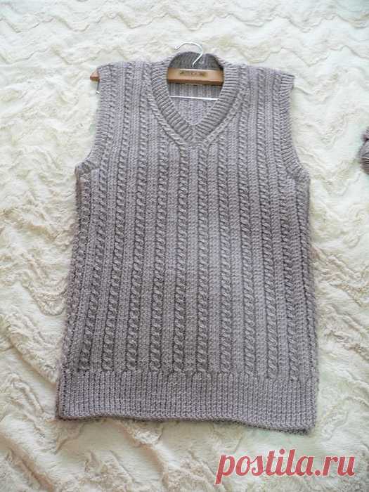 Мужская безрукавка спицами