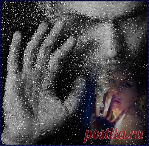 Музыкальная открытка - Дождь стучит в окно... Где же ты любовь моя?