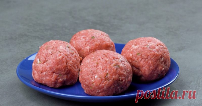 Шарики из макарон с мясной начинкой: лучшая замена надоевшим котлетам.