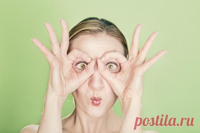 Что нужно знать о пигментных пятнах?

Хлоазма – это пигментные пятна различной формы и величины, от светло – желтого до темно-коричневого или бурого цвета, появляются на коже лица почти исключительно у женщин в любом возрасте и по самым разнообразным причинам.