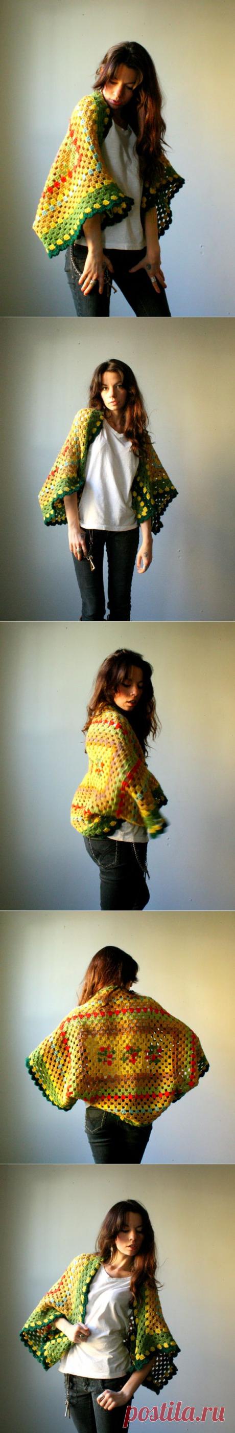 handmade shrug. kimono sleeve poncho от TheArtandFoundBrand