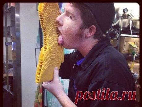 Как, оказывается, мстят клиентам официанты и повара: