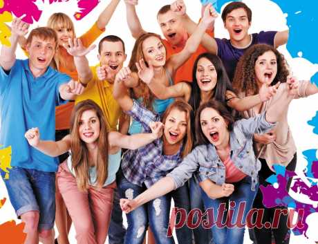 Приметы для молодежи:
Что сулит, если рукавом или карманом зацепиться за двери. К чему увидеть пустую вазу по приходу в гости, случайно попасть на сайт религиозной направленности, и другие 15 молодежных примет: