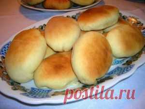 Пирожки из хрущевского теста с рисом и яйцом