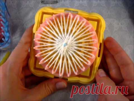 ▶ Вязание цветочка на станке тенерифе (flower loom) - YouTube